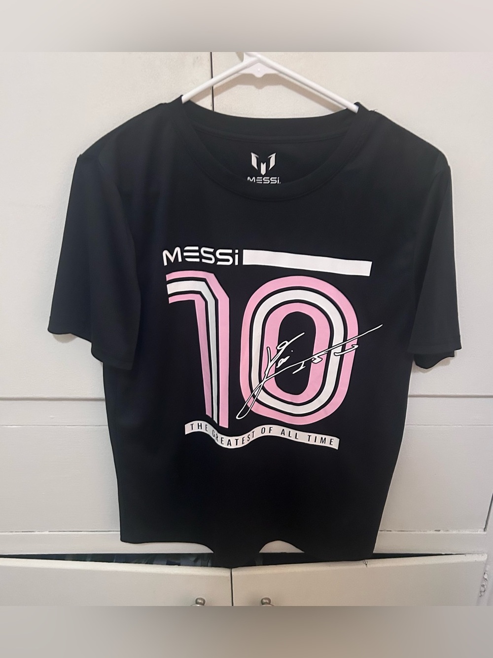 Messi shirt size BOYS 18/20